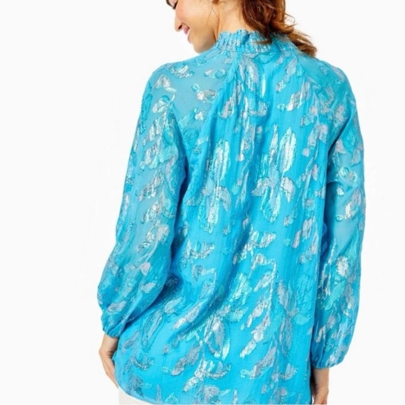 Lilly Pulitzer Galiana Silk Top Ocean Breeze Size M - Picture 3 of 16